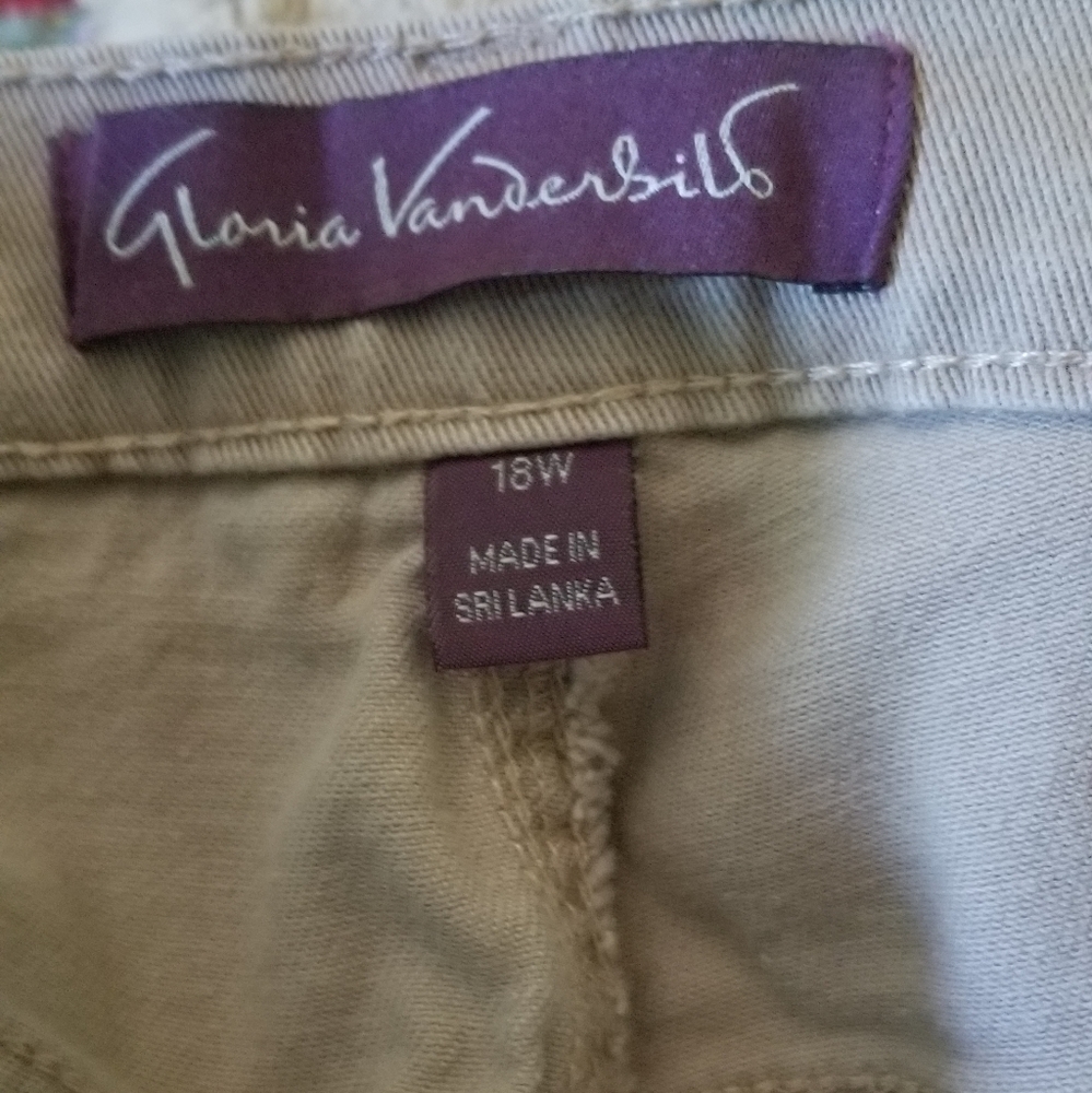 Jeans - Picture 3 of 4